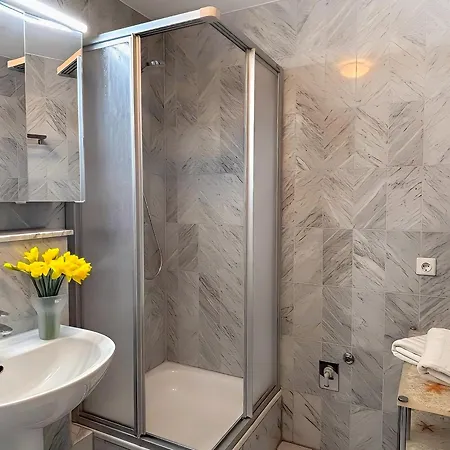 Residenz Casa Alexis Апартаменты